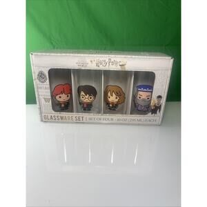 Harry Potter Wizarding World Glassware SET OF 4 TUMBLERS Harry Potter 10 oz